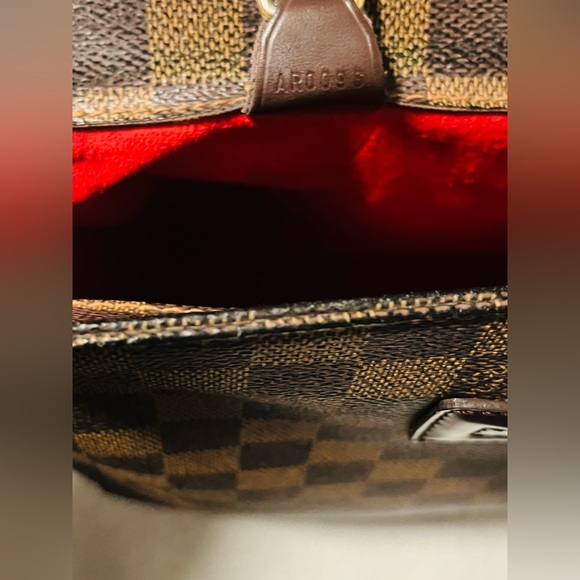 Louis Vuitton Parioli Damier
Ebene PM Shoulder Bag - Picture 14 of 16